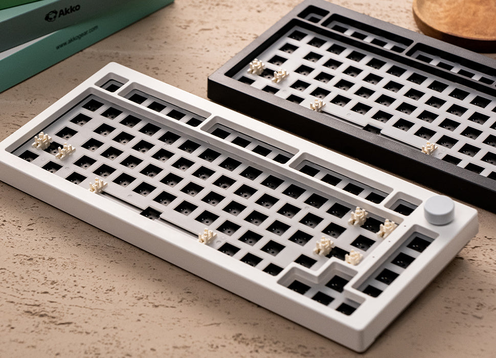 AKKO 5075B VIA WIRELESS