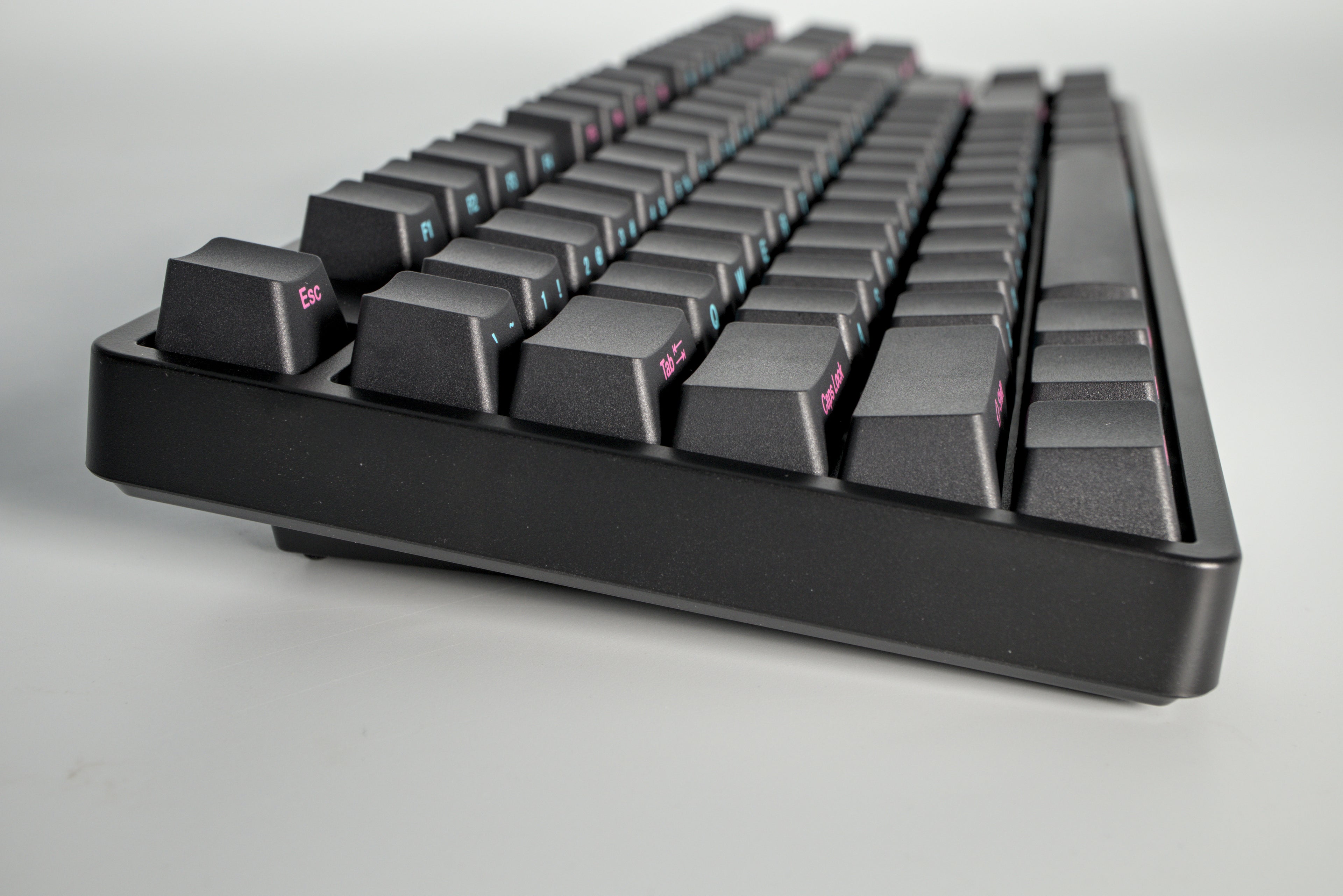 AKKO 5087S MIDNIGHT QMK WITH SIDE PRINTED KEYCAPS