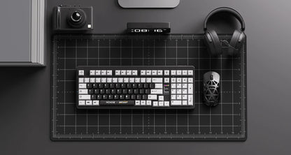 MCHOSE x UNBOX THERAPY - UT98