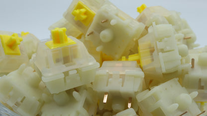 GATERON MILKY YELLOW PRO